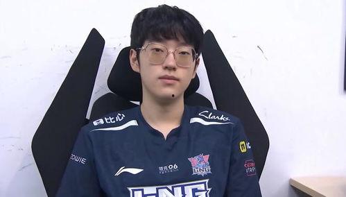 scout最新爆料,揭秘明星幕后故事与真实情感 第3张 scout最新爆料,揭秘明星幕后故事与真实情感 第3张